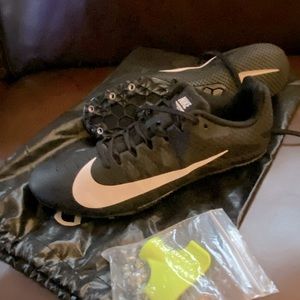 Women's indoor track shoes, size 8.5